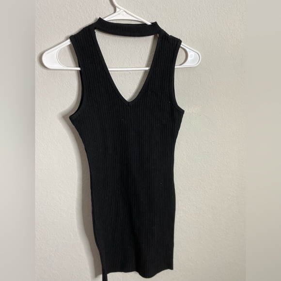 Little Black Dress - Picture 4 of 5